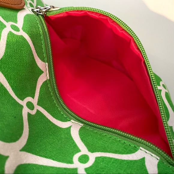 🆕 NWOT Lucy Buffett’s Lulu’s Printed Tote Bag - Picture 9 of 9